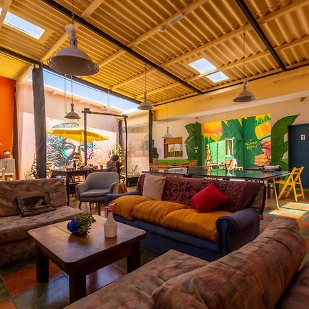 Del Barcito Hostel And Suites Пунта-дель-Эсте Экстерьер фото
