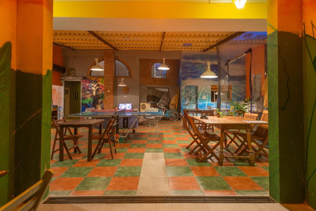 Del Barcito Hostel And Suites Пунта-дель-Эсте Экстерьер фото
