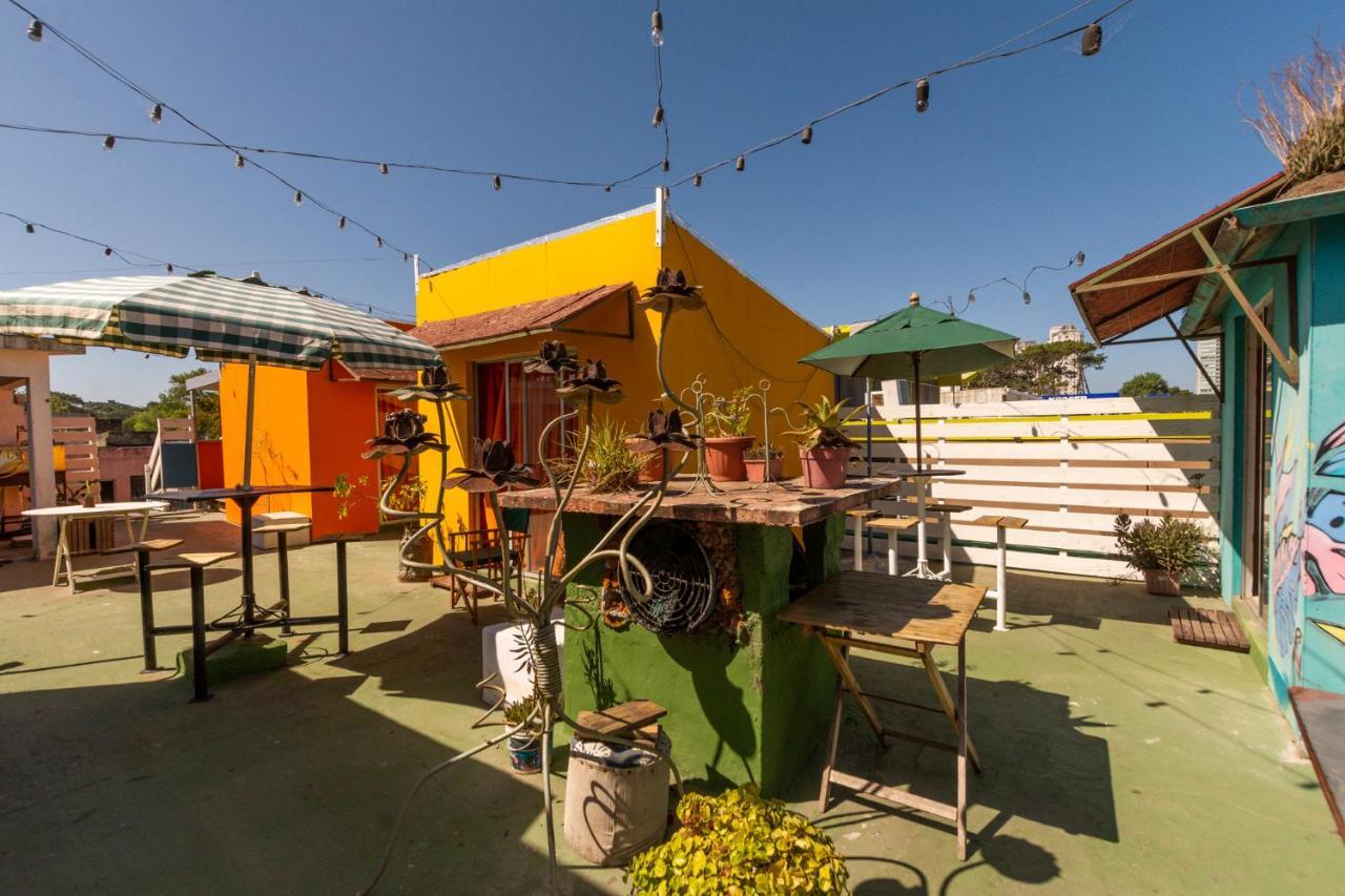 Del Barcito Hostel And Suites Пунта-дель-Эсте Экстерьер фото