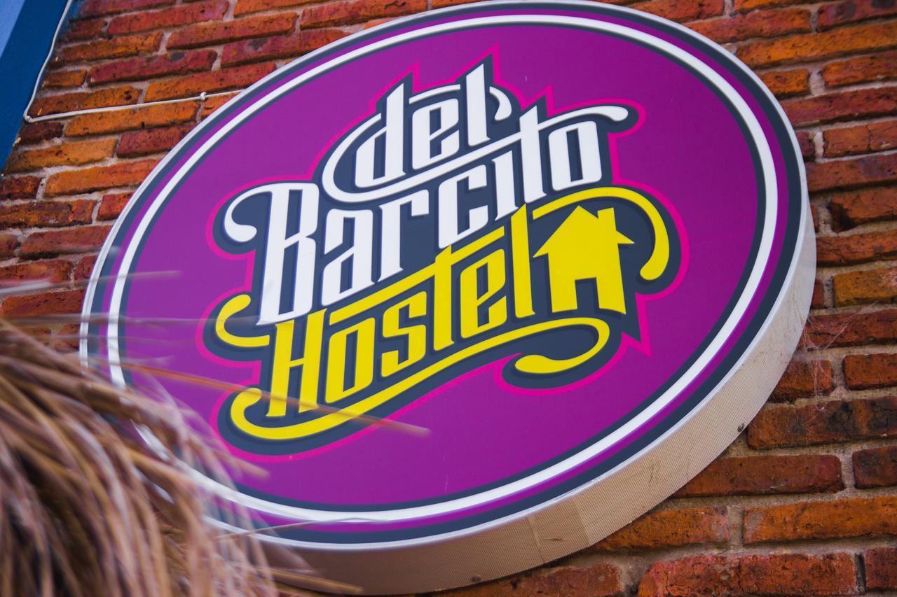 Del Barcito Hostel And Suites Пунта-дель-Эсте Экстерьер фото